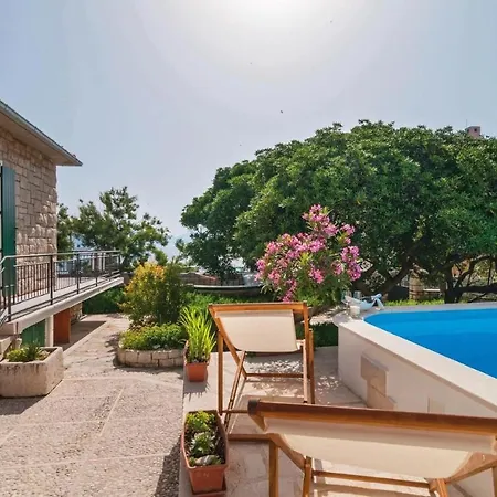 Zoki - Pool House Holiday home Postira